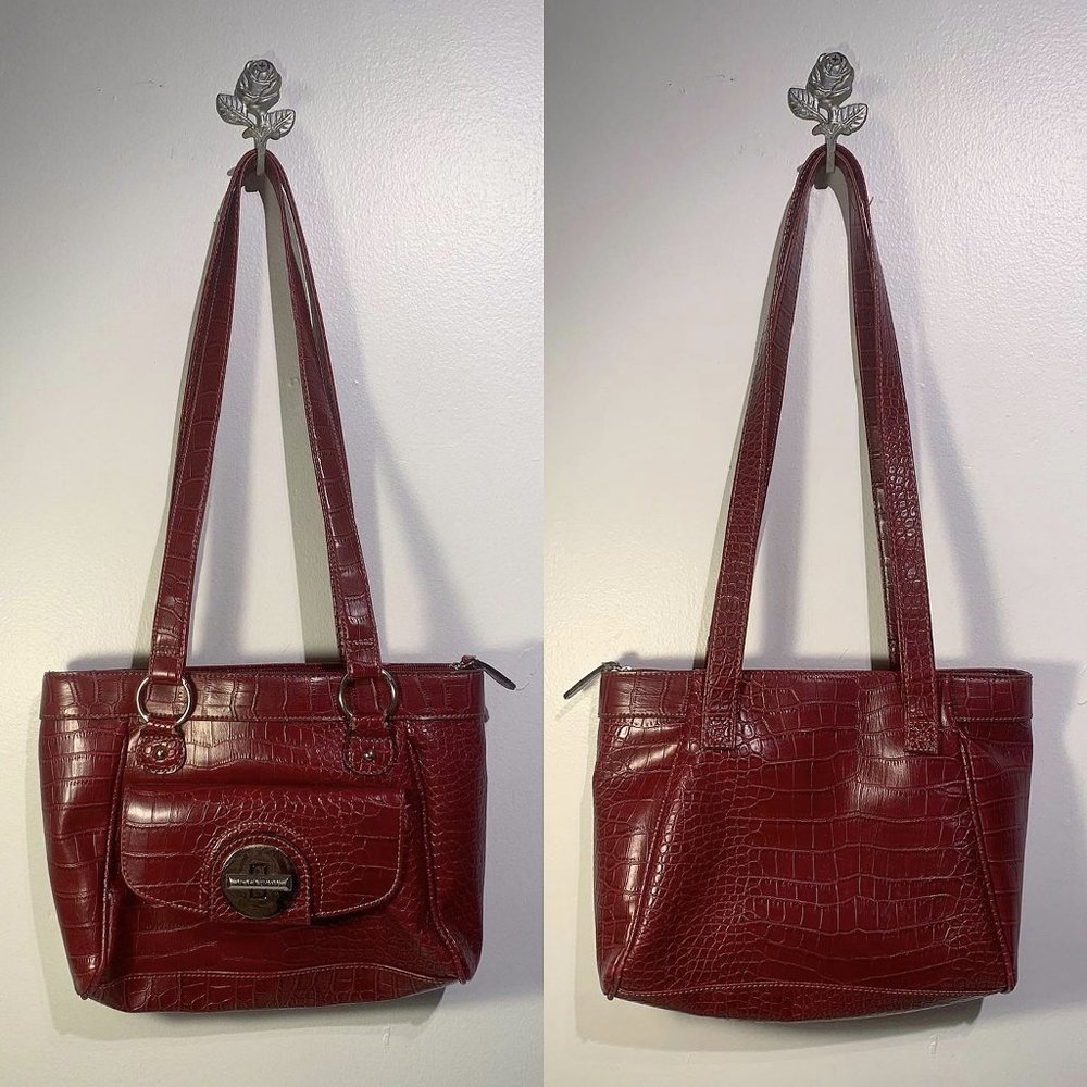 Red Faux Snakeskin Jaclyn Smith Shoulder Bag